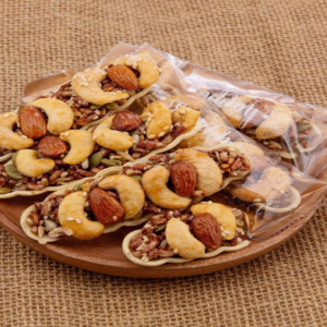 Bánh thuyền hạt dinh dưỡng 250g – Giòn thơm